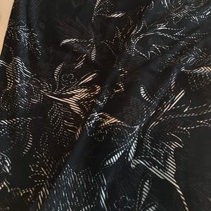 NWOT DARK NAVY/BLACK TC LEGGINGS